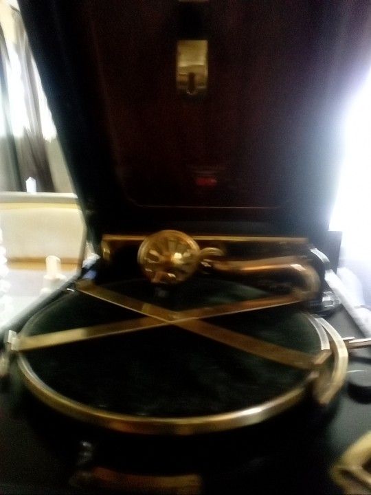 Beautiful Victrola Portable