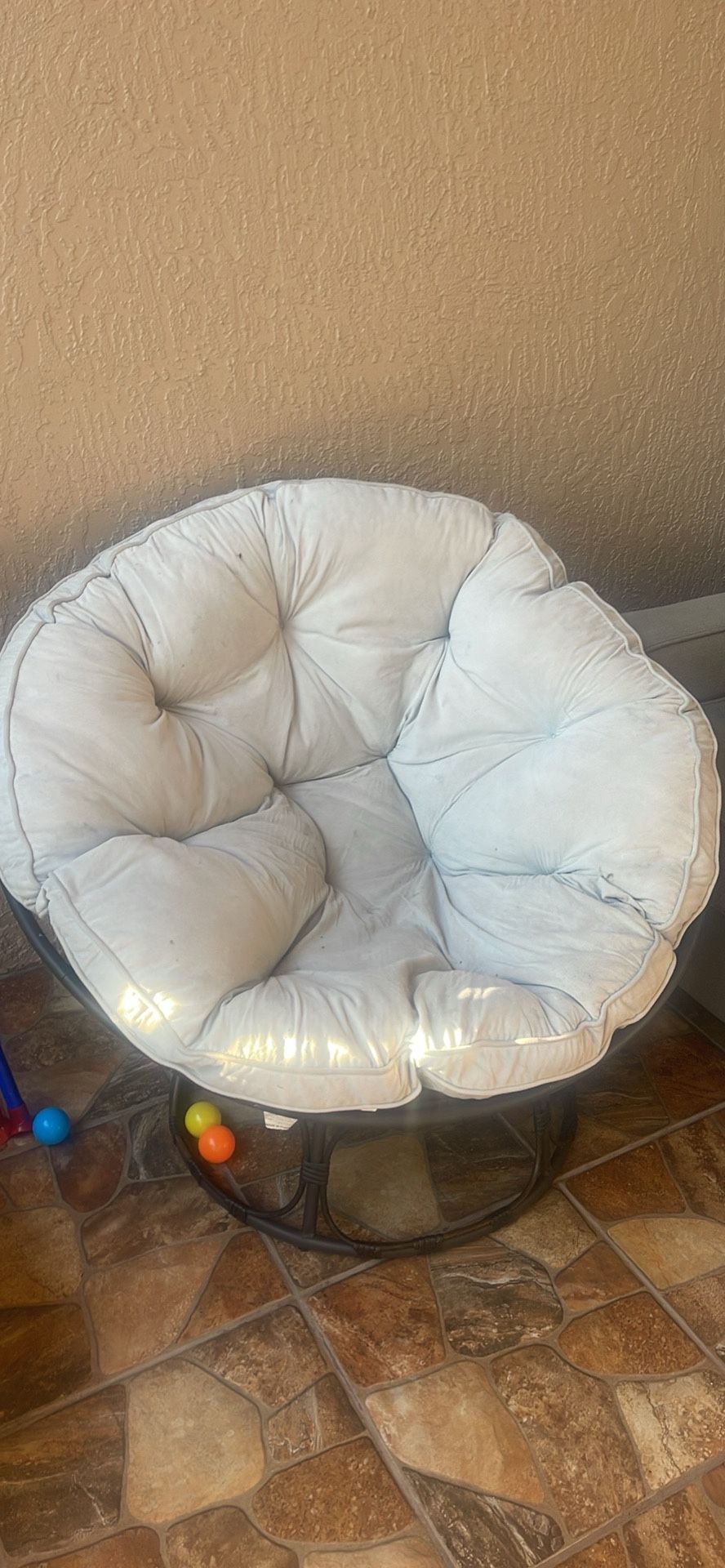 Papasan Chair