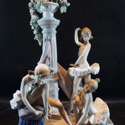 Lladro Figurine, Ballet Trio #5235