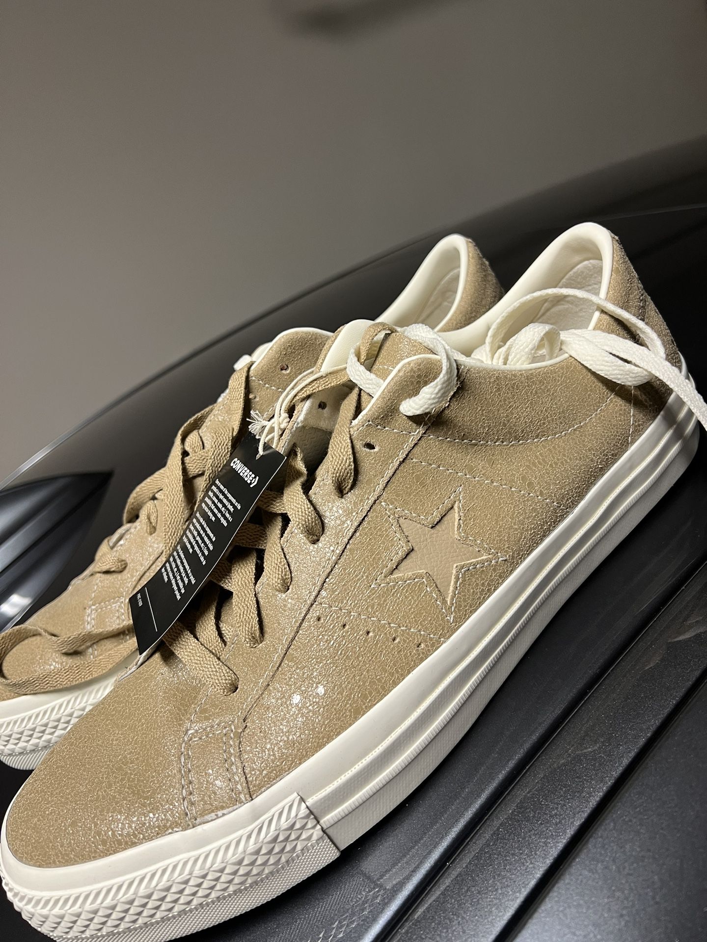 Brand New Men Converse US 11