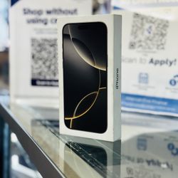 iPhone 16 Pro Max (Factory Unlocked) 