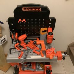 Black &Decker kids workshop shop with all tools working and making noise. This comes with double the amount of tools as we added an additional set so 
