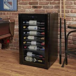 Wine Enthusiast VinoView 36-Bottle Black Stainless Steel Wine Cellar 19 x 18 x 33