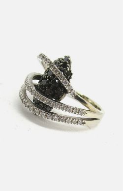 Unique 14K White Gold Ring w/ White and Black Diamonds Size 8
