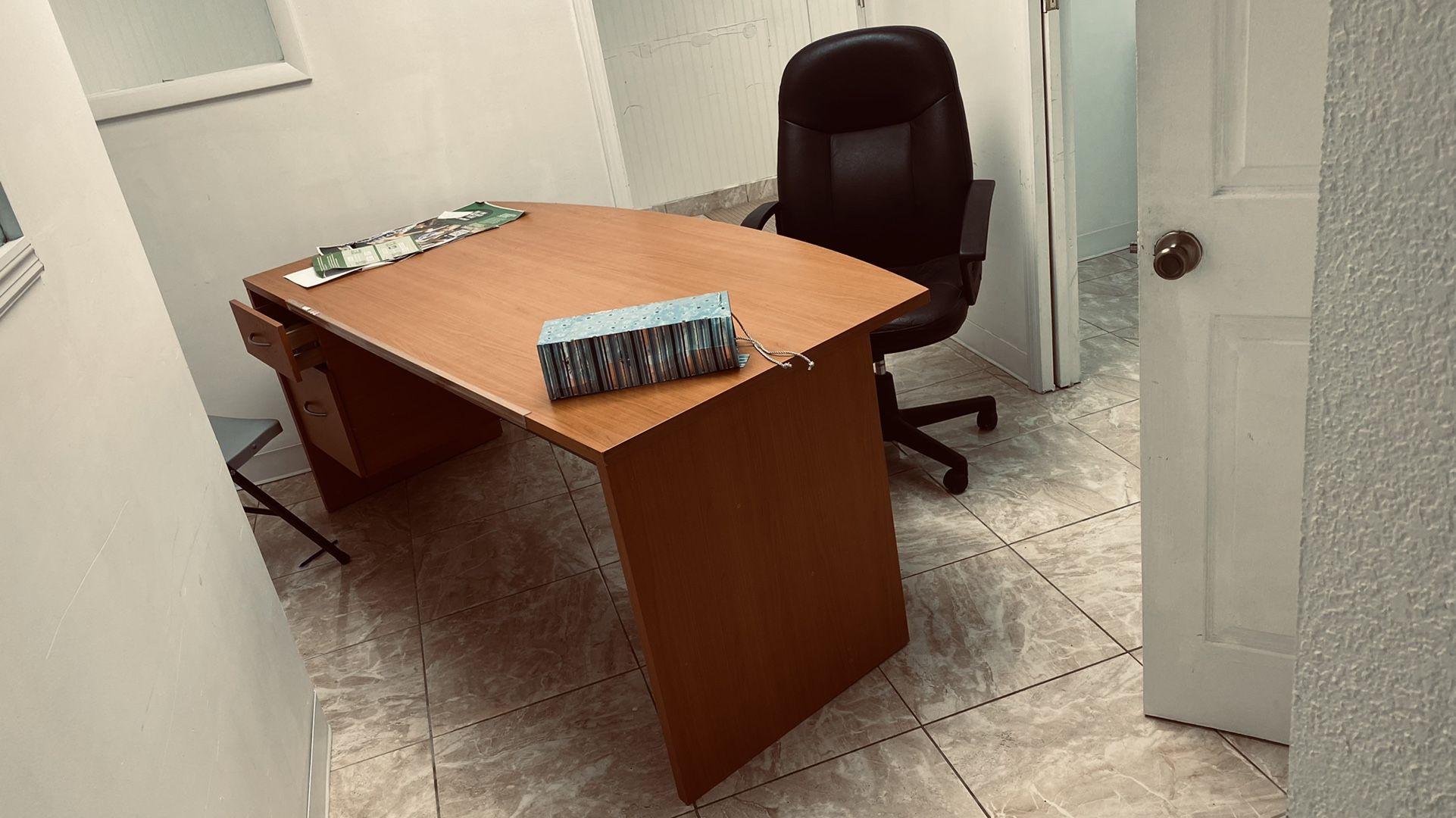 Office Desk