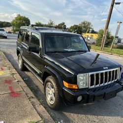 2008 Jeep Commander Sport 