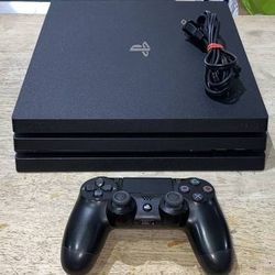 PlayStation 4 Pro (SSD Upgrade)