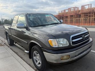Tundra 2002