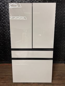 SAMSUNG BESPOKE REFRIGERATOR w//WARRANTY! R3566A