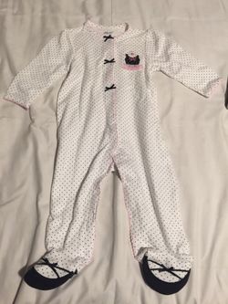 Baby girl long pjs 9 mon