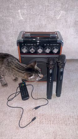 HWWR Karaoke machine