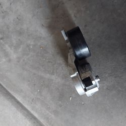 2009 Ford Mustang 4.6 Belt Tensioner $20