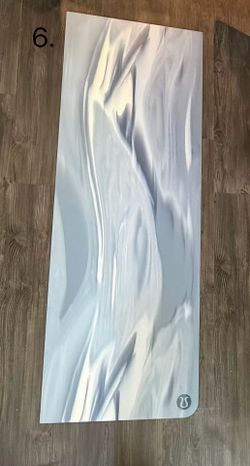 Lululemon 5mm Yoga Mat