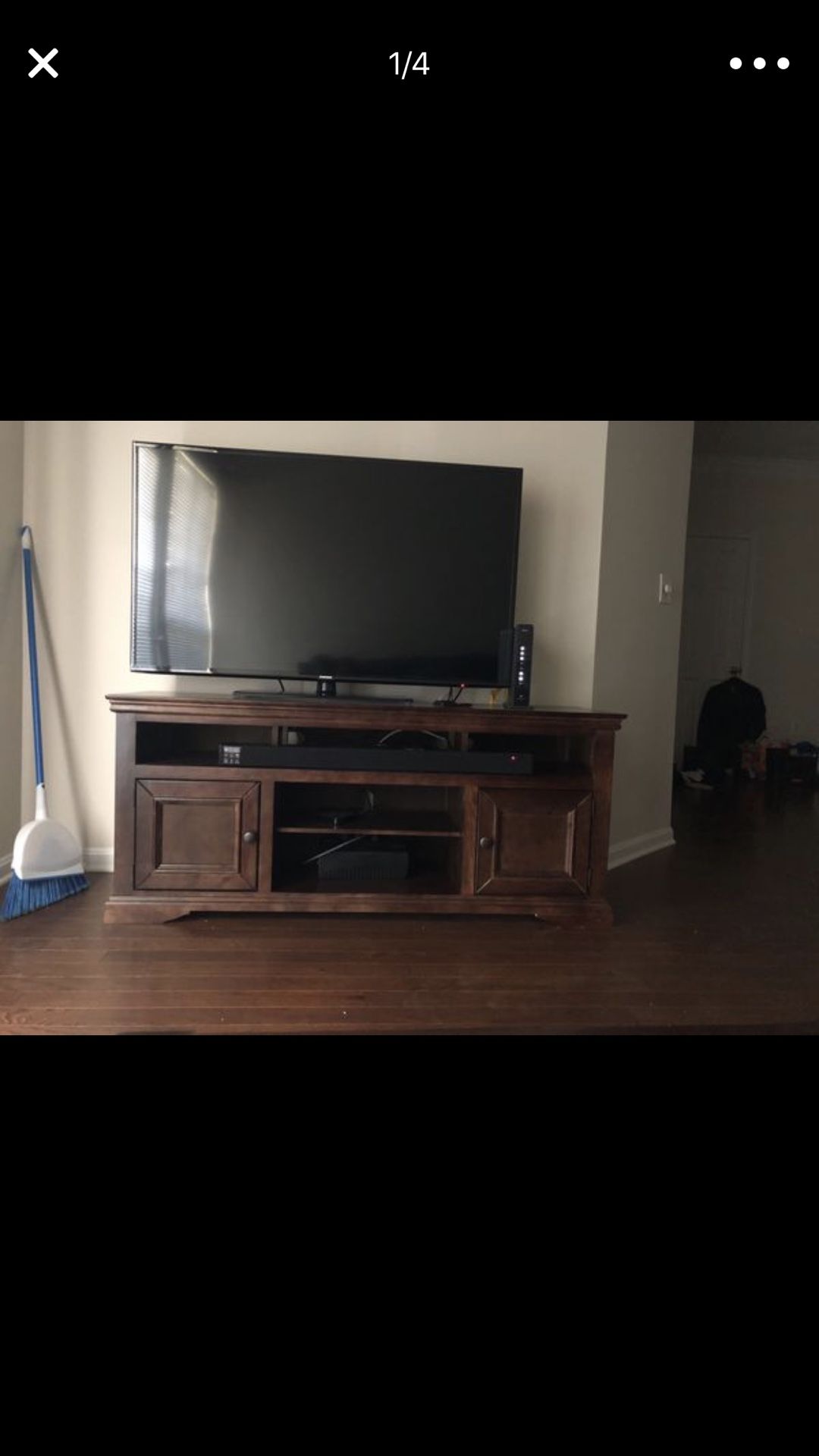 Tv stand