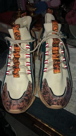 10.5 men's sneaker