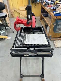Husky 7” tile/stone saw with laser and stand