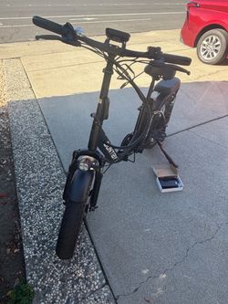 Juntianbu Black Electric Scooter