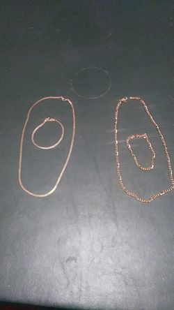 18-karat gold-plated necklace with matching bracelet