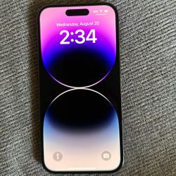 Deep Purple iPhone 14 pro 