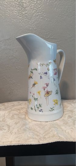 Ceramic pitcher