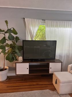 Walnut TV Entertainment stand