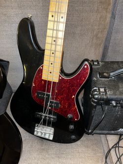 Ibanez bass guitar and ampli combo