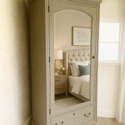 Thomasville Wardrobe Closet / Armoire