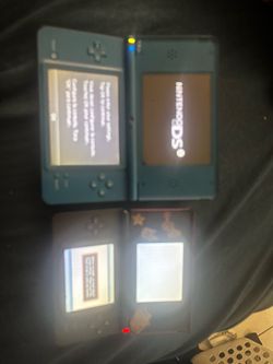 Nintendo DSi XL and Nintendo DS Lite Bundle