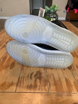 Sneaker and shoe cleaning service