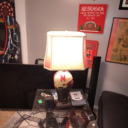 Husker Lamp