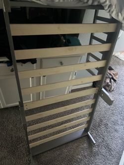 Baby bed frame