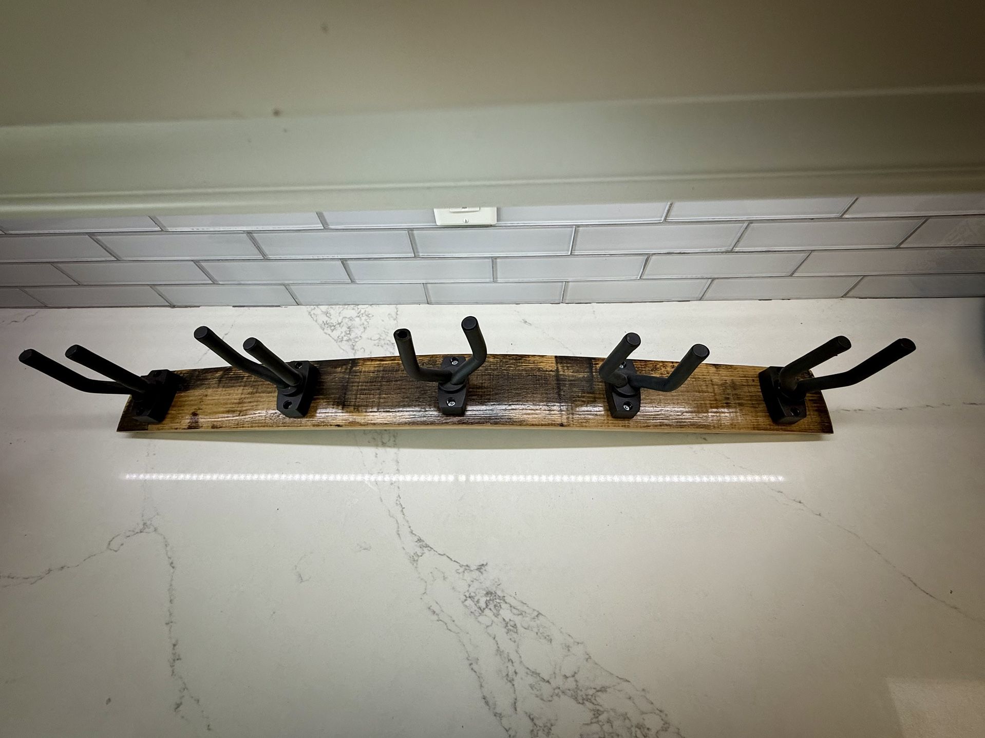Whiskey barrel guitar rack with five foam hangers 