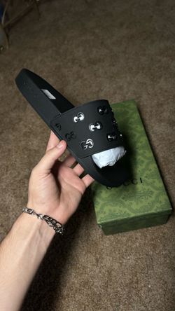 gucci slides