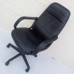 Black Leather Executive Professional Rolling Swivel Office Chair with Adjustable Seat Height