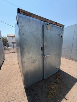 Walk-in cooler