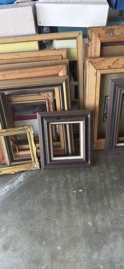 Vintage frames lot