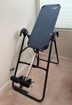 Inversion table