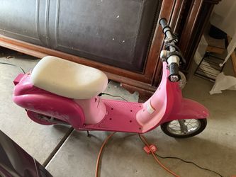 Razor Electric Scooter with New Battery