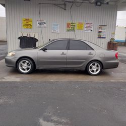 2003 Toyota Camry 