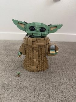 Baby Yoda Lego