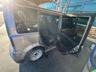 2004 Sion XB