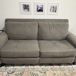 La-Z-Boy Reclining Sofa