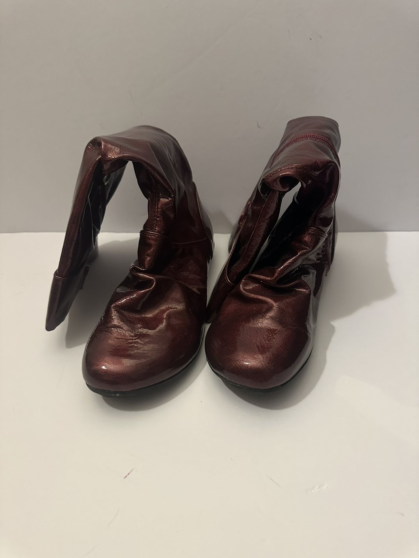 Red Glitzy Boots Size 6.5