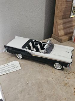 Franklin Mint Ford Fairline Skyliner