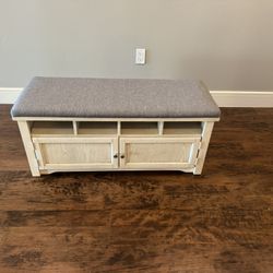 Cushion Entrance Bench With Storage