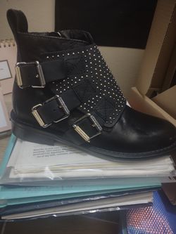 Women's Size 7.5 Italian Leather Boots