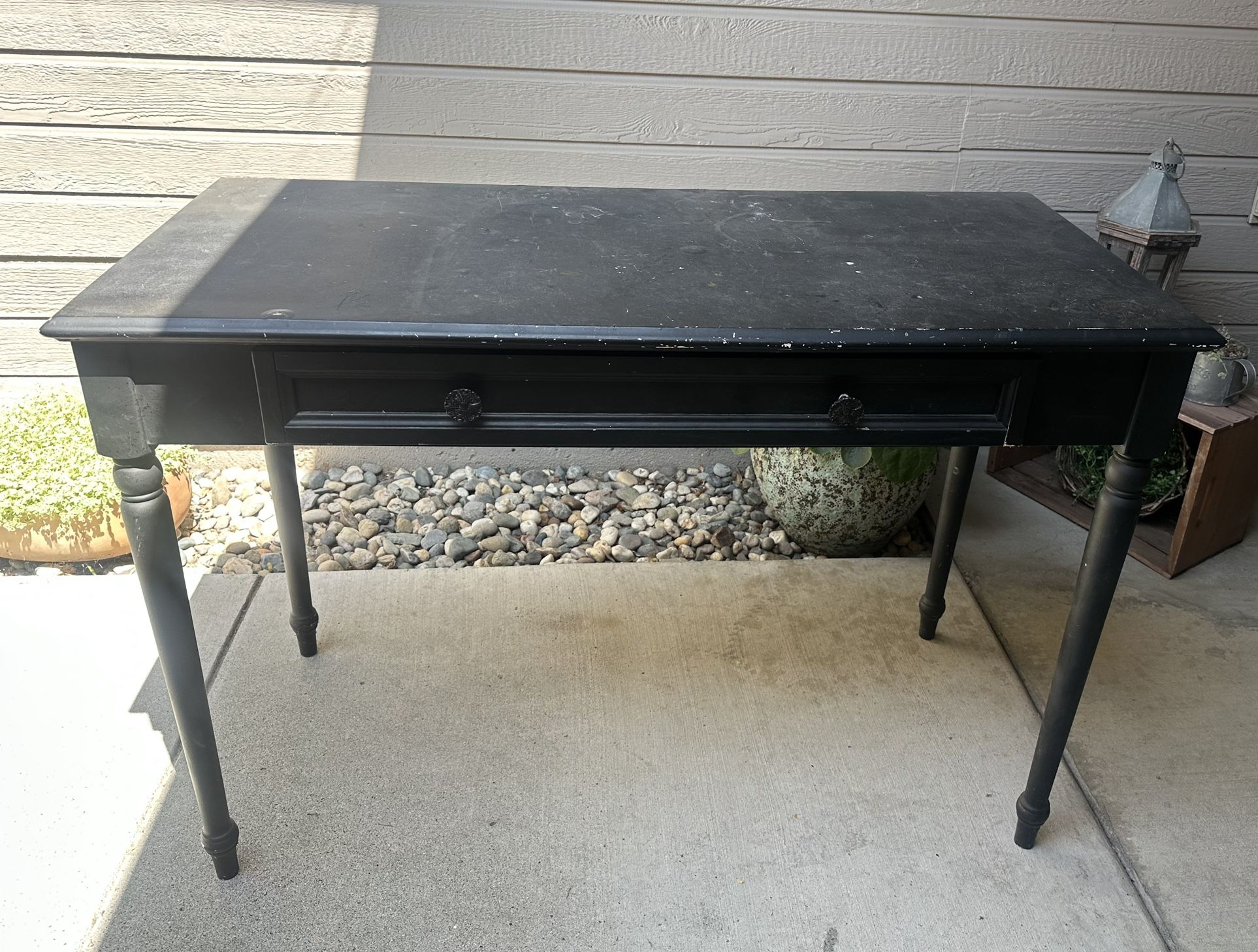 Black Project Desk