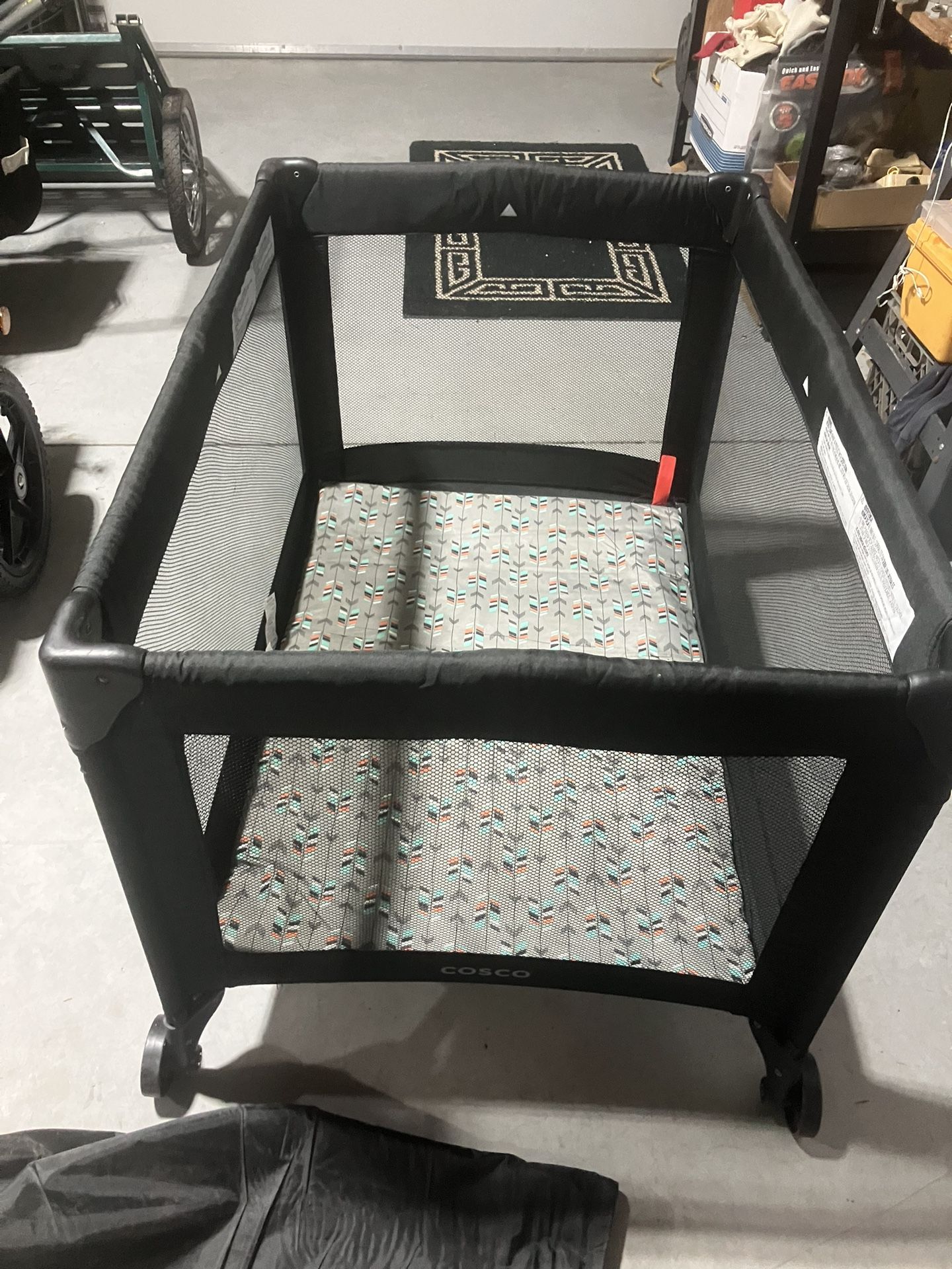 Cosco Funsport Play Yard