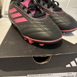 Toddler Girl Soccer Cleats Size 11 