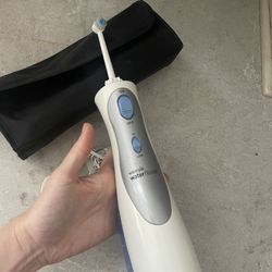 Waterpik blue water flosser rechargeable 